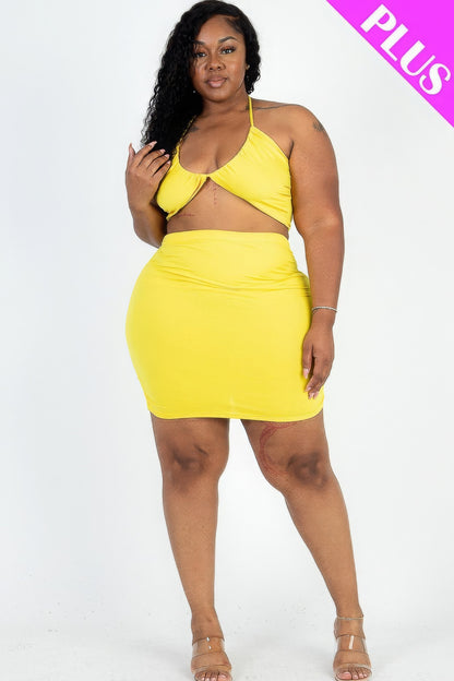 Plus Size Yellow Crisscross Halter Top & Ruched Mini Skirt Set for Women in High-Stretch Jersey Fabric