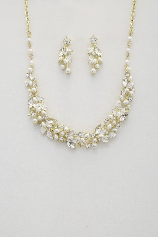 Leaf Pattern Pearl Crystal Necklace-57573.GCR--Love It Clothing